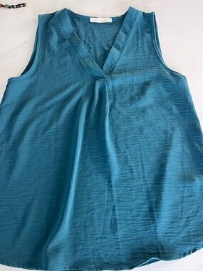 Peruvian Connection Teal V-Neck Sleeveless Tank Entro brand